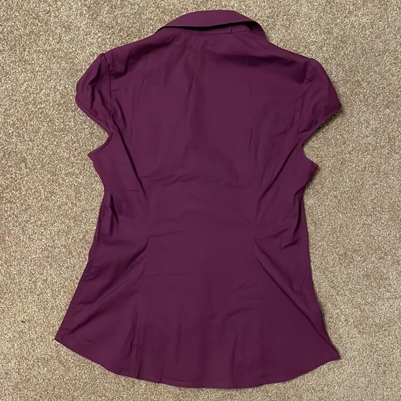 Express button down! - Picture 4 of 4